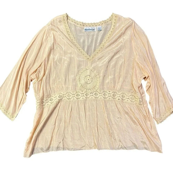 Denim 24/7 Tunic Top Womens Plus Size 32W 4X  Pale Peach Crochet Boho Hippie - Picture 1 of 13